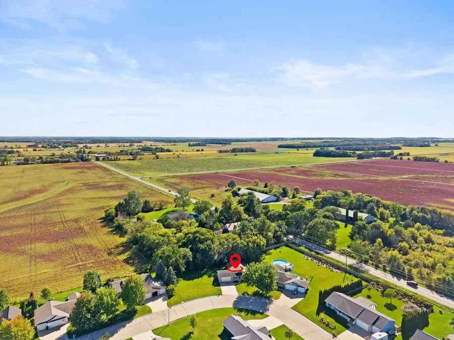 1136 MISTLETOE LANE, Winneconne, WI 54986 - #2