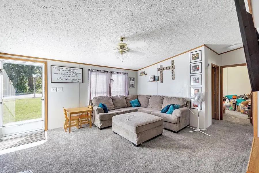 271 W MAIN STREET, Mishicot, WI 54228 - #3