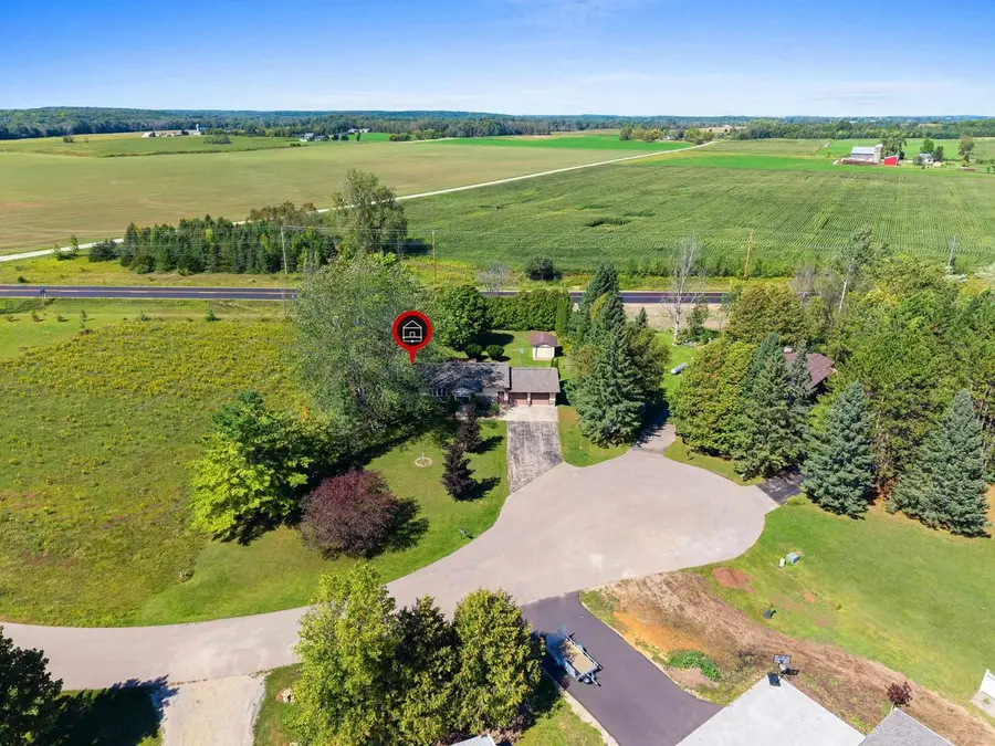 W2450 RIVER BEND LANE, Pulcifer, WI 54107 - #3