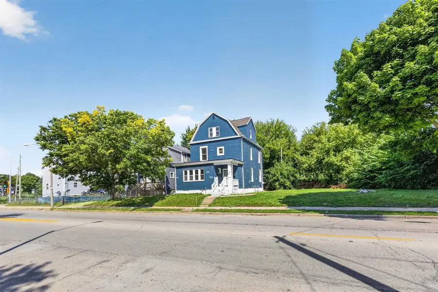620 W BURLEIGH STREET, Milwaukee, WI 53212 - #3