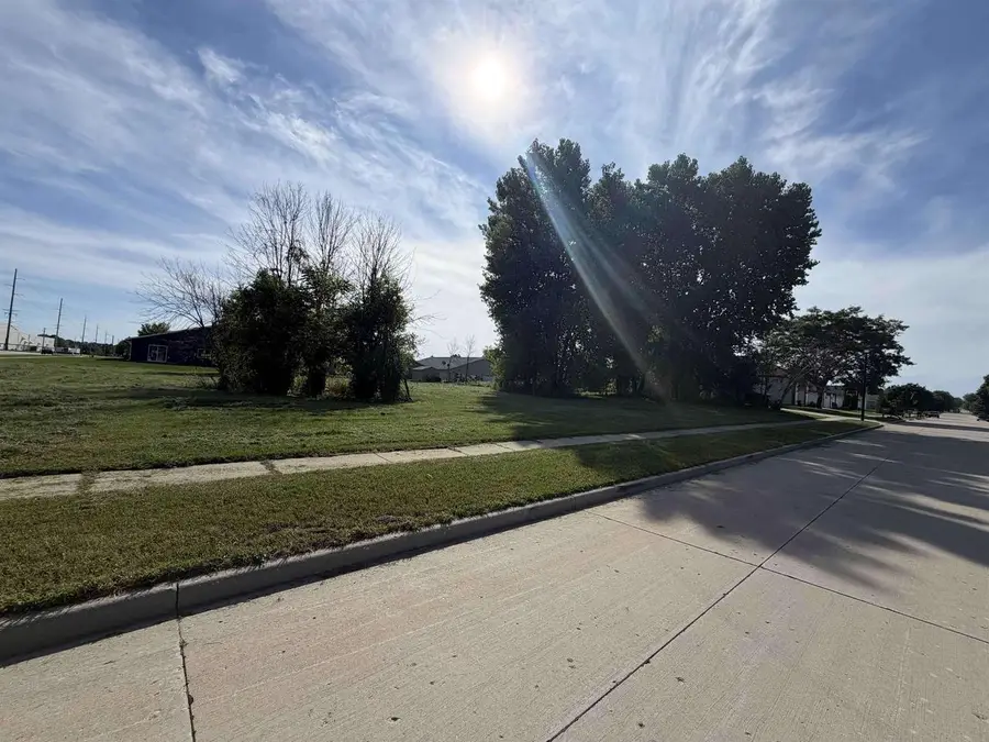 S 22ND STREET, Manitowoc, WI 54220 - #3