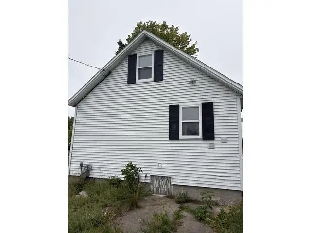 311 CARNEY BOULEVARD, Marinette, WI 54143 - #3