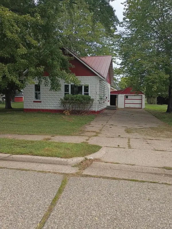 246 WOOD AVENUE, Nekoosa, WI 54457
