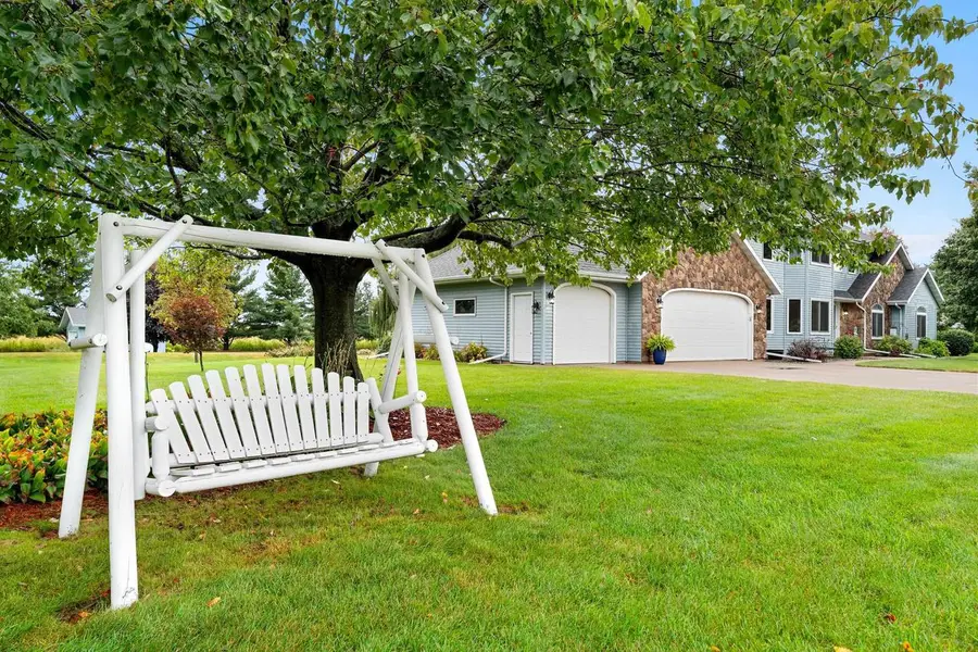 8159 GALAXY DRIVE, Neenah, WI 54956 - #2
