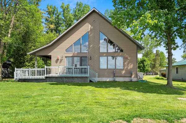 N6298 CATTAU BEACH DRIVE, Shawano, WI 54166