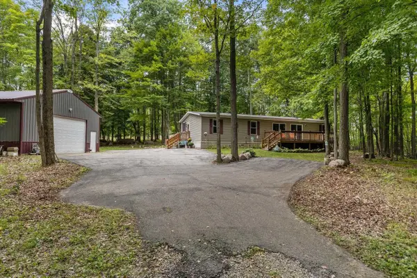E2112 LAKE ROAD, Iola, WI 54945