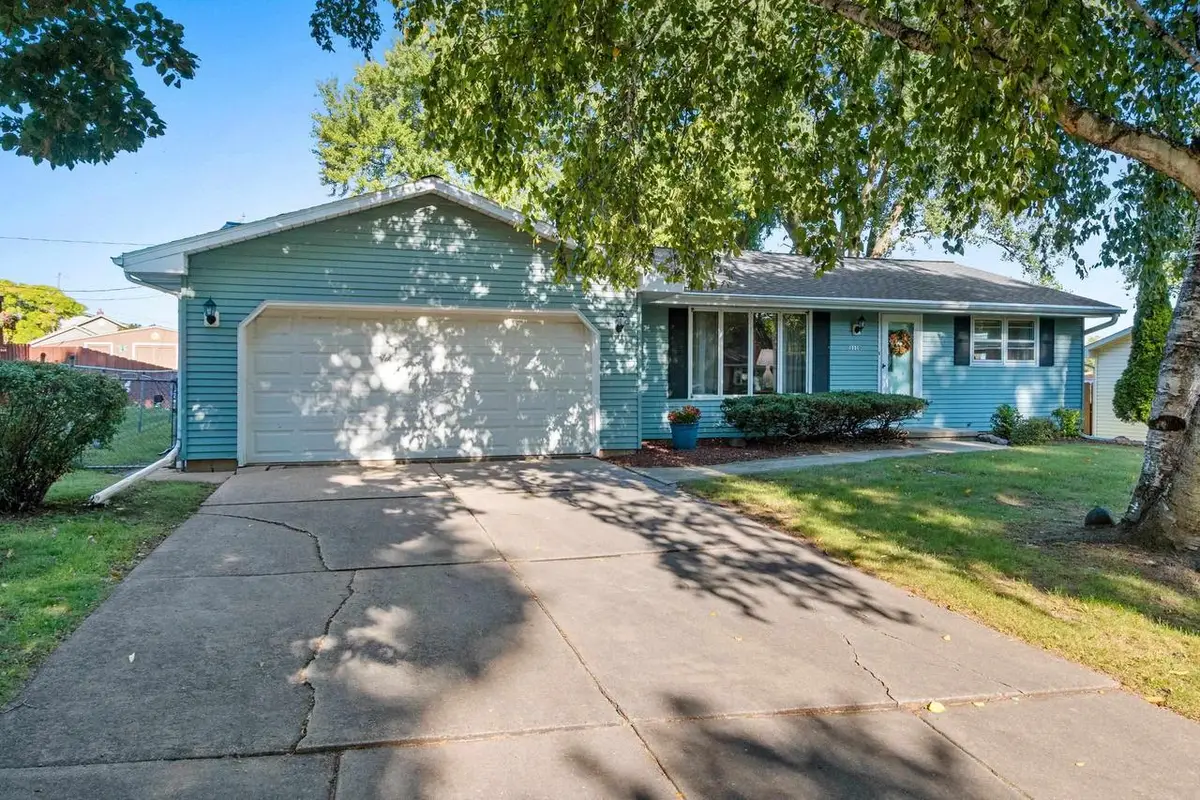 1110 MICHALINE DRIVE, Green Bay, WI 54304 - #1