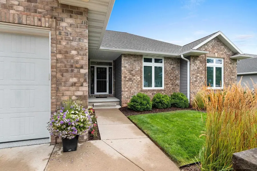 3353 LANGDON STREET, Green Bay, WI 54311 - #2
