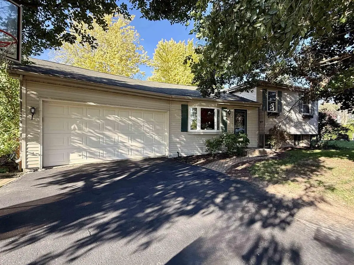 3850 HARVEST COURT, Oshkosh, WI 54901 - #1