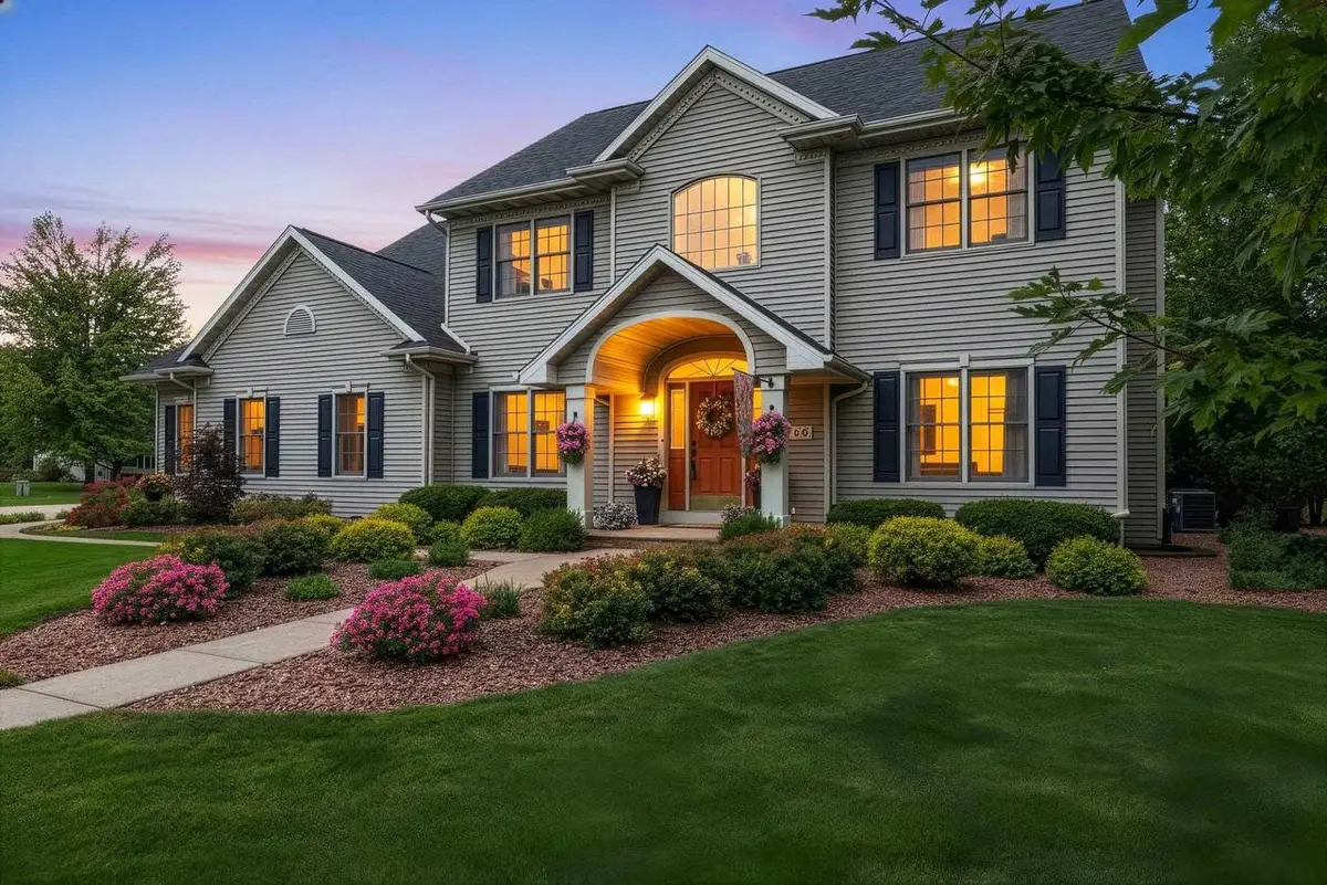 764 SADDLEBROOK COURT, Neenah, WI 54956 - #1