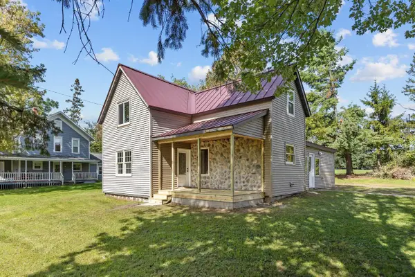 160 MILL, Iola, WI 54945