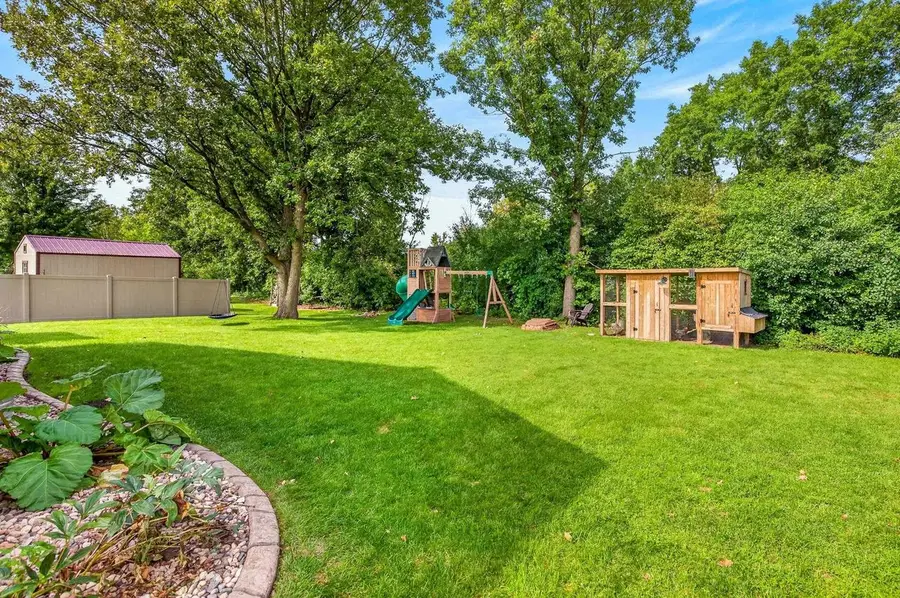 W6360 GOOSE CREEK CIRCLE, Greenville, WI 54942 - #3