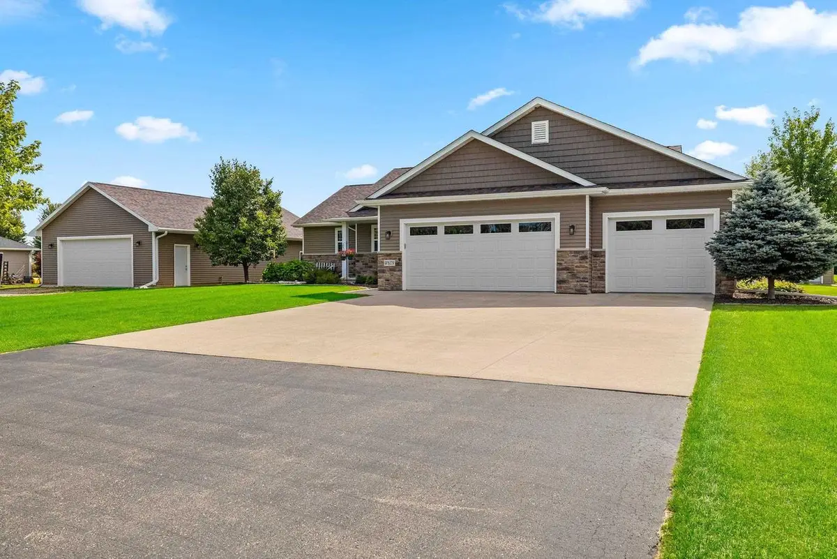 W6179 EVERGLADE ROAD, Greenville, WI 54942 - #1
