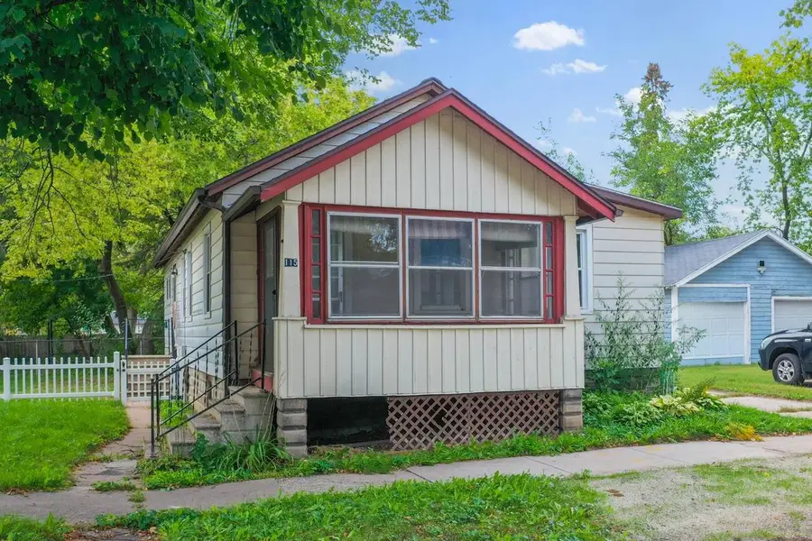 115 N IRWIN AVENUE, Green Bay, WI 54301 - #3