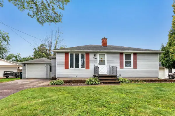 1853 GLENVIEW AVENUE, Green Bay, WI 54303