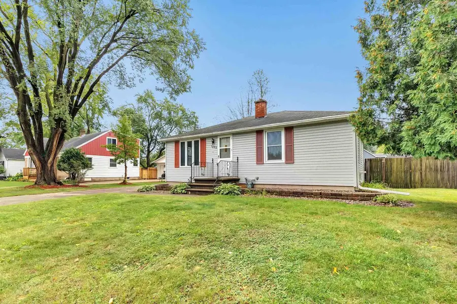 1853 GLENVIEW AVENUE, Green Bay, WI 54303 - #3