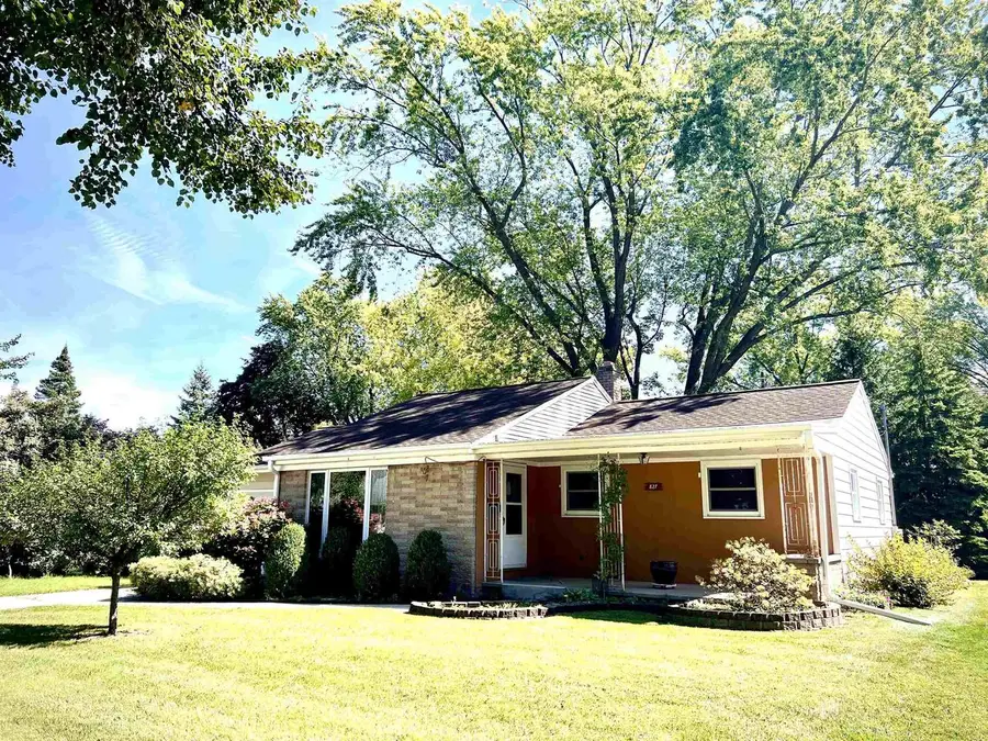 827 COLONIAL AVENUE, Green Bay, WI 54304 - #2