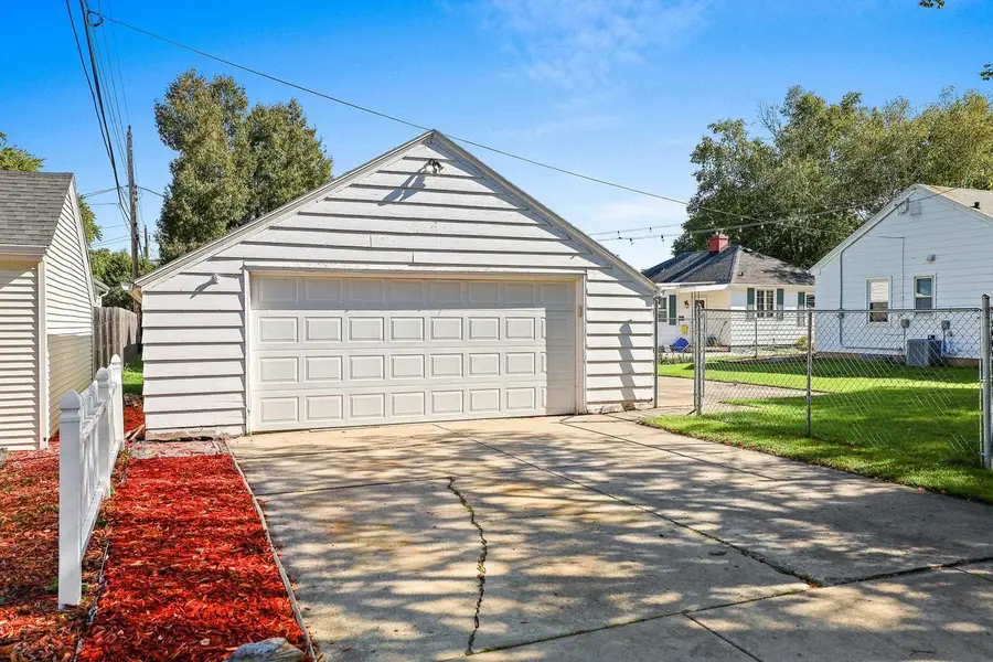 1106 MINAHAN STREET, Green Bay, WI 54303 - #3