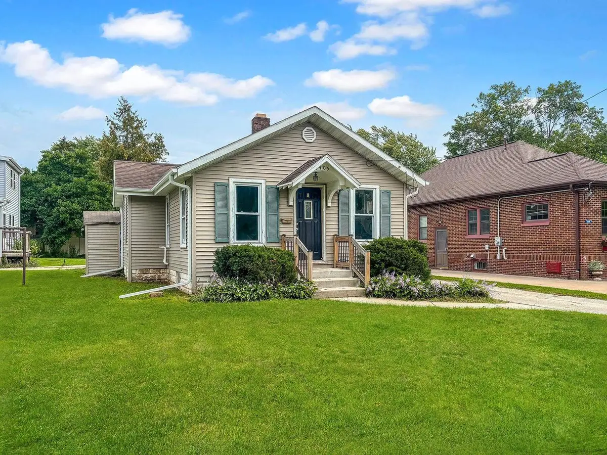 1405 S VAN BUREN STREET, Green Bay, WI 54301 - #1