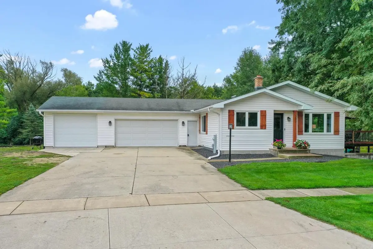 302 HILL ROAD, Rosendale, WI 54974 - #1