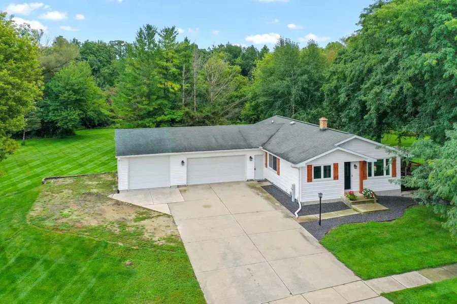 302 HILL ROAD, Rosendale, WI 54974 - #3
