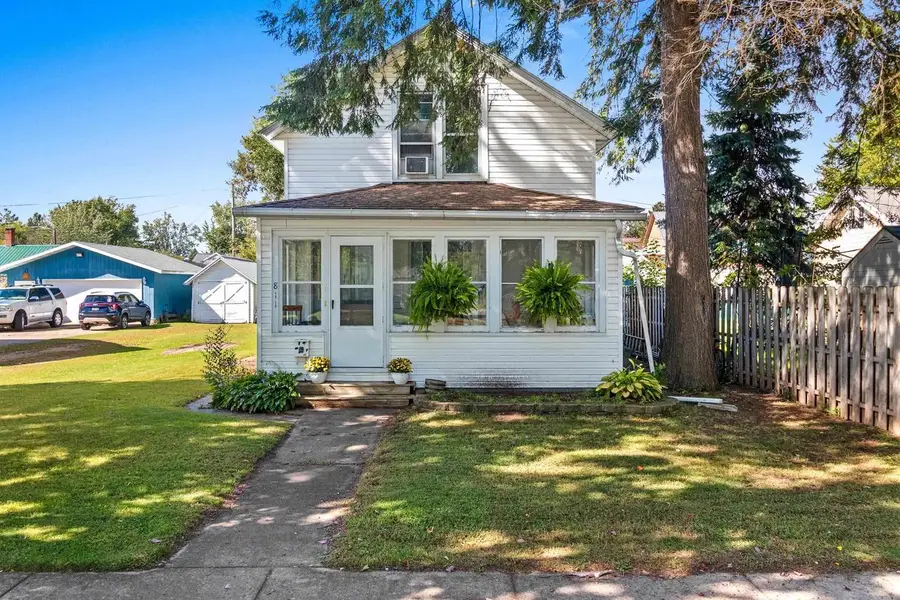 811 S LAFAYETTE STREET, Shawano, WI 54166 - #2
