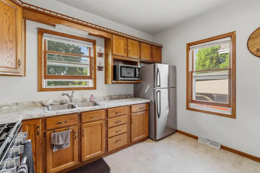 46 15TH STREET, Fond Du Lac, WI 54935 - #3