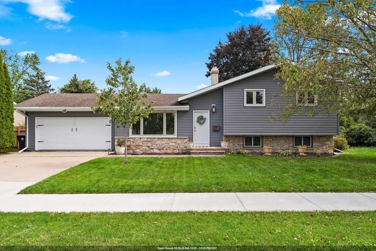 654 CEDAR STREET, Neenah, WI 54956 - #1