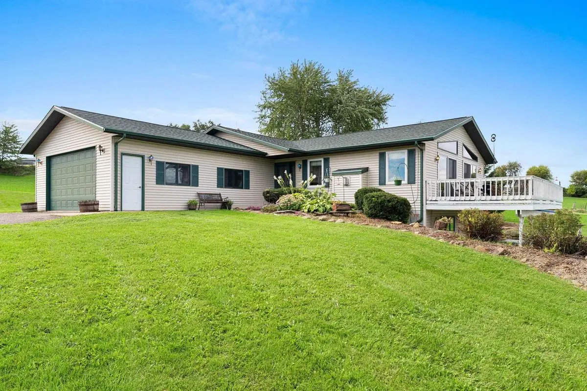 5275 RUSHFORD AVENUE, Omro, WI 54963 - #1
