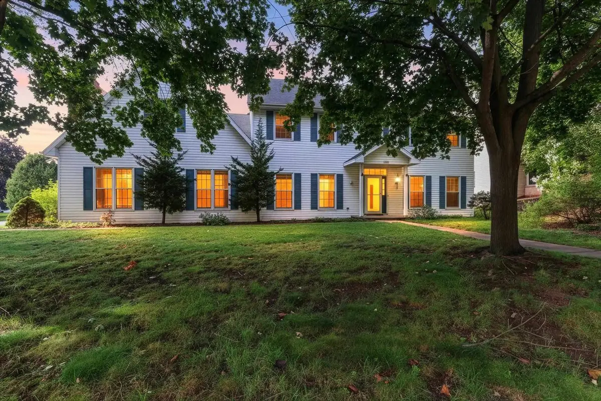 1498 PARKWAY DRIVE, Green Bay, WI 54304 - #1