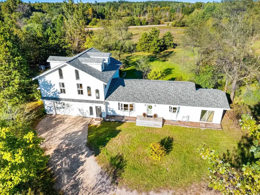 N2592 ORCHARD WAY, Waupaca, WI 54981 - #3