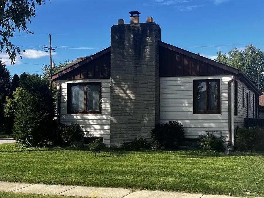 403 ROOSEVELT STREET, Fond Du Lac, WI 54935 - #2