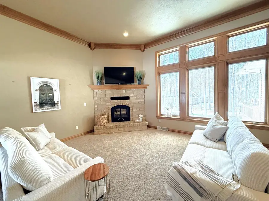448 HARVEST ROAD, Green Bay, WI 54302 - #2