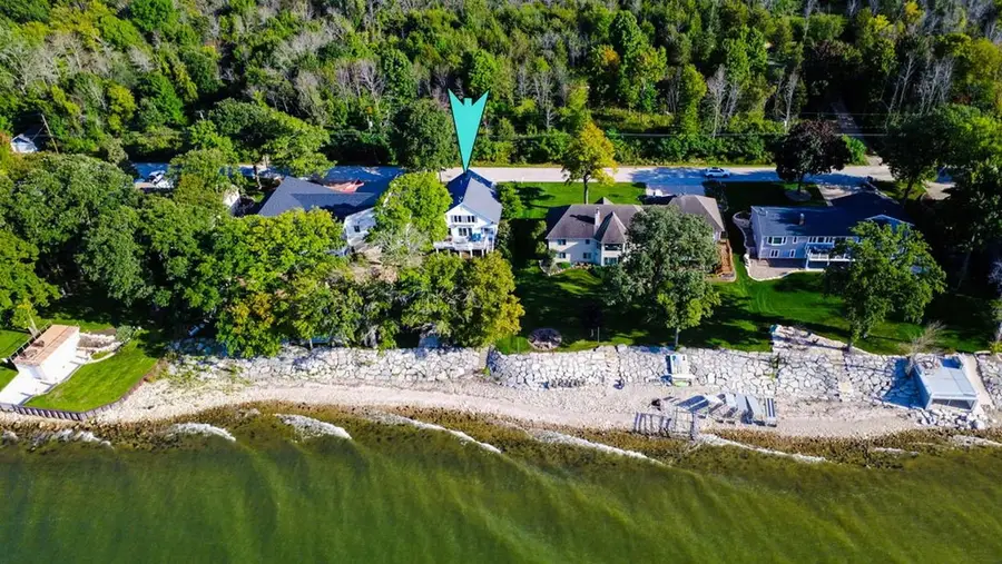 5061 EDGEWATER BEACH ROAD, Green Bay, WI 54311 - #3