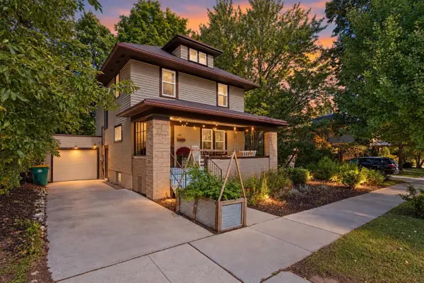 1017 ELIZA STREET, Green Bay, WI 54301