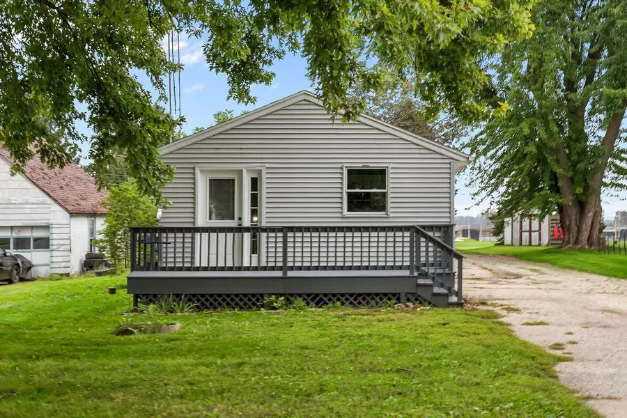 525 S GROVE STREET, Waupun, WI 53963 - #2