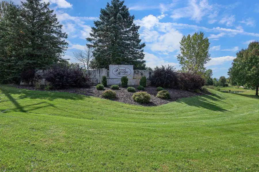 W9023 FOREST RIDGE DRIVE, Hortonville, WI 54944 - #2