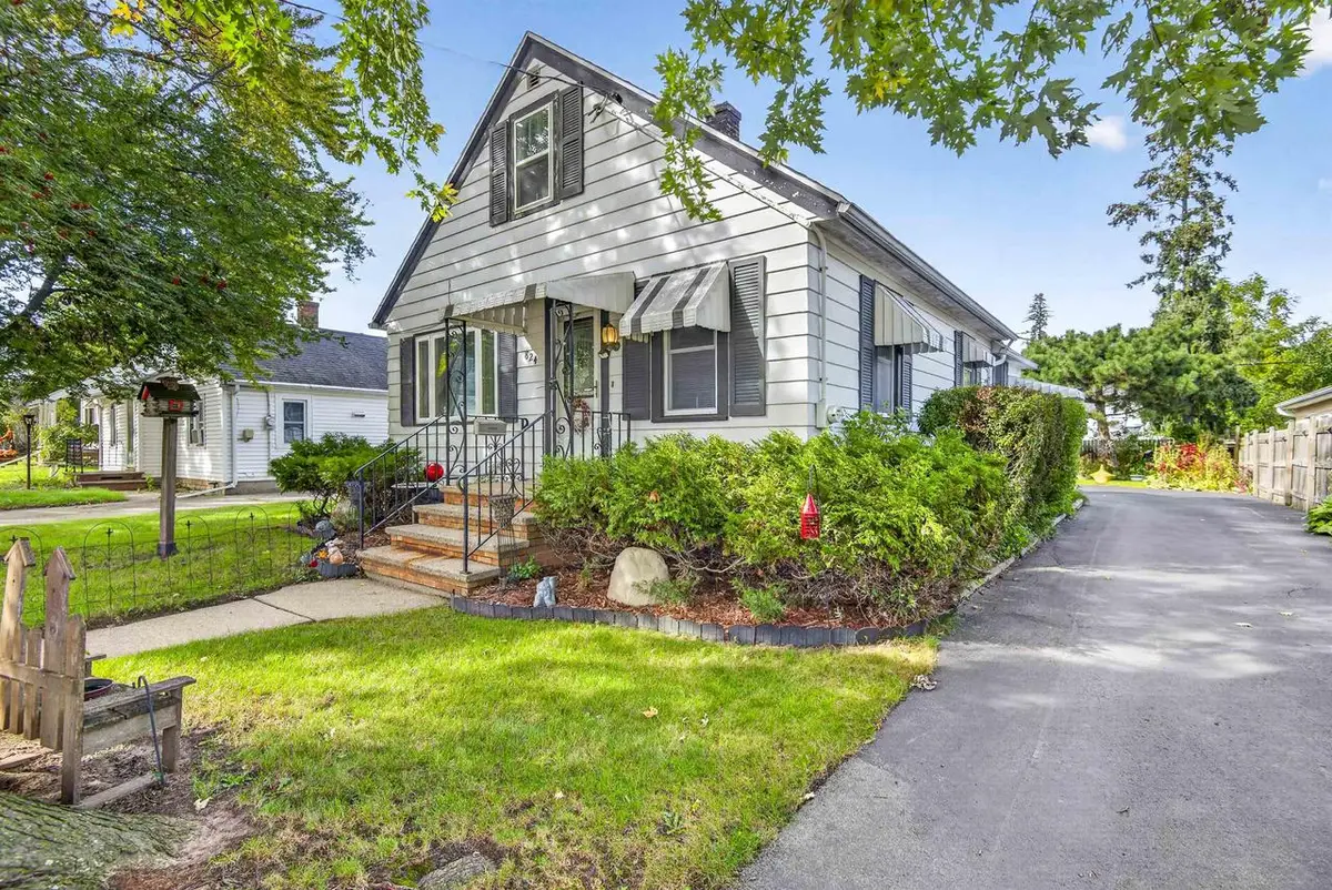824 W HAWES AVENUE, Appleton, WI 54914 - #1