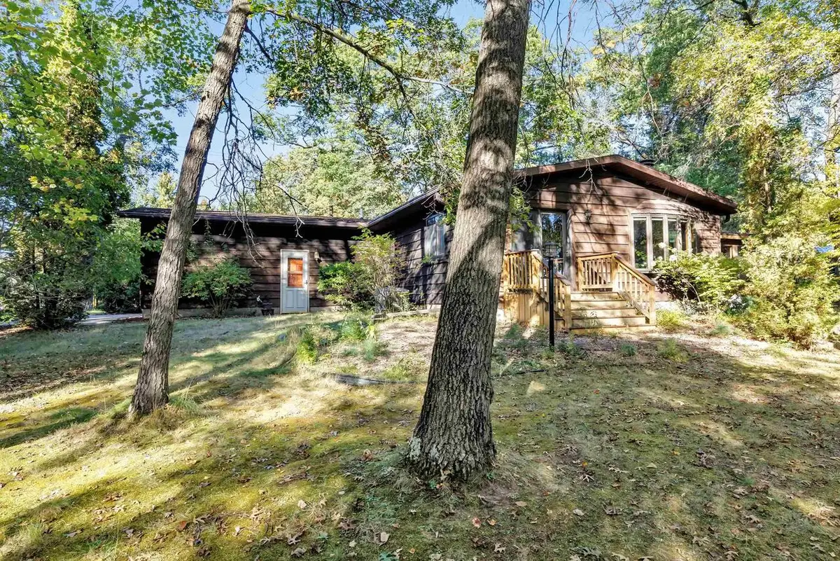W4976 BARTELT BOULEVARD, Shawano, WI 54166 - #1