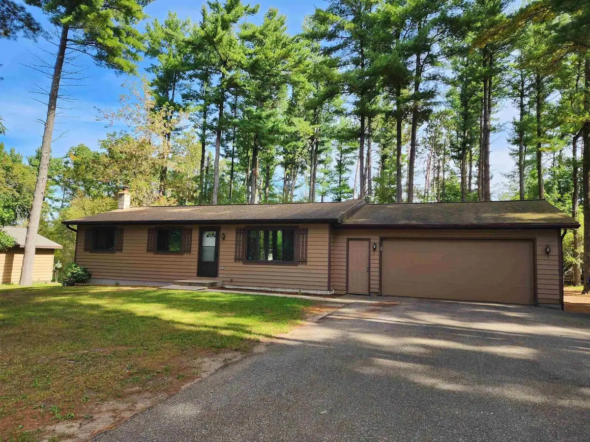 N2555 WOODLAND CIRCLE, Waupaca, WI 54981 - #1