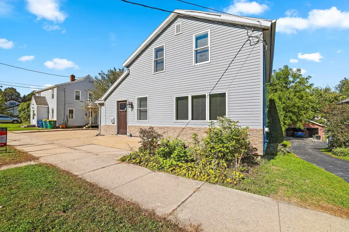 1123 CROOKS STREET, Green Bay, WI 54301 - #1