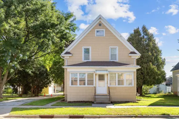 383 WALKER STREET, Fond Du Lac, WI 54935
