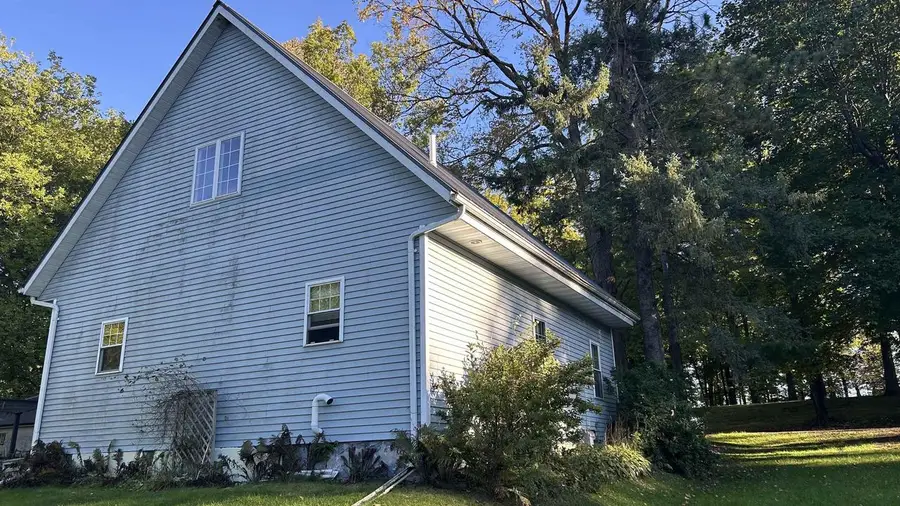 83 BUCHOLTZ PARK ROAD, Clintonville, WI 54929 - #2