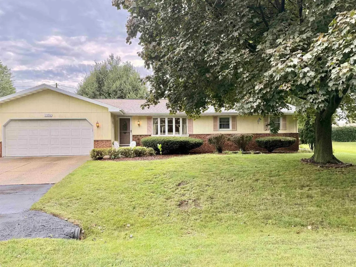 1596 OAKRIDGE COURT, Menasha, WI 54952 - #1
