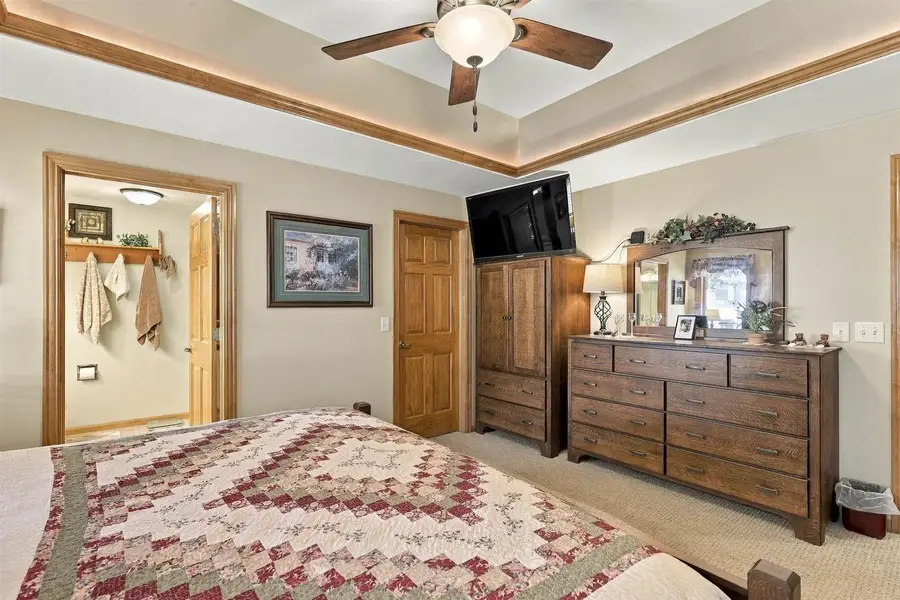 1394 W MASON RIDGE COURT, Appleton, WI 54914 - #3