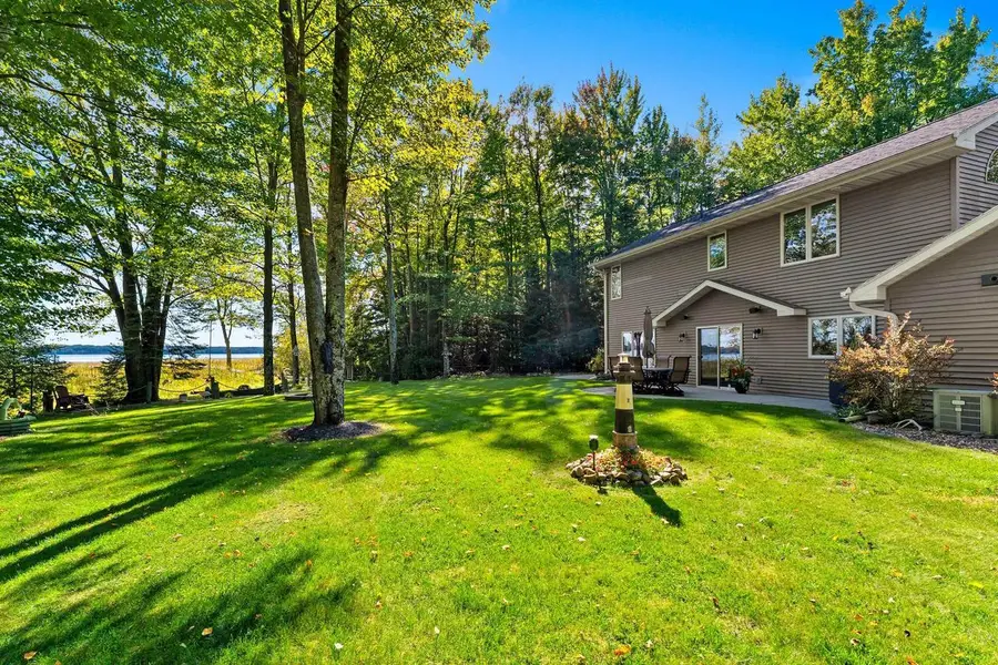 W6005 LAKE ROAD, Wausaukee, WI 54177 - #2