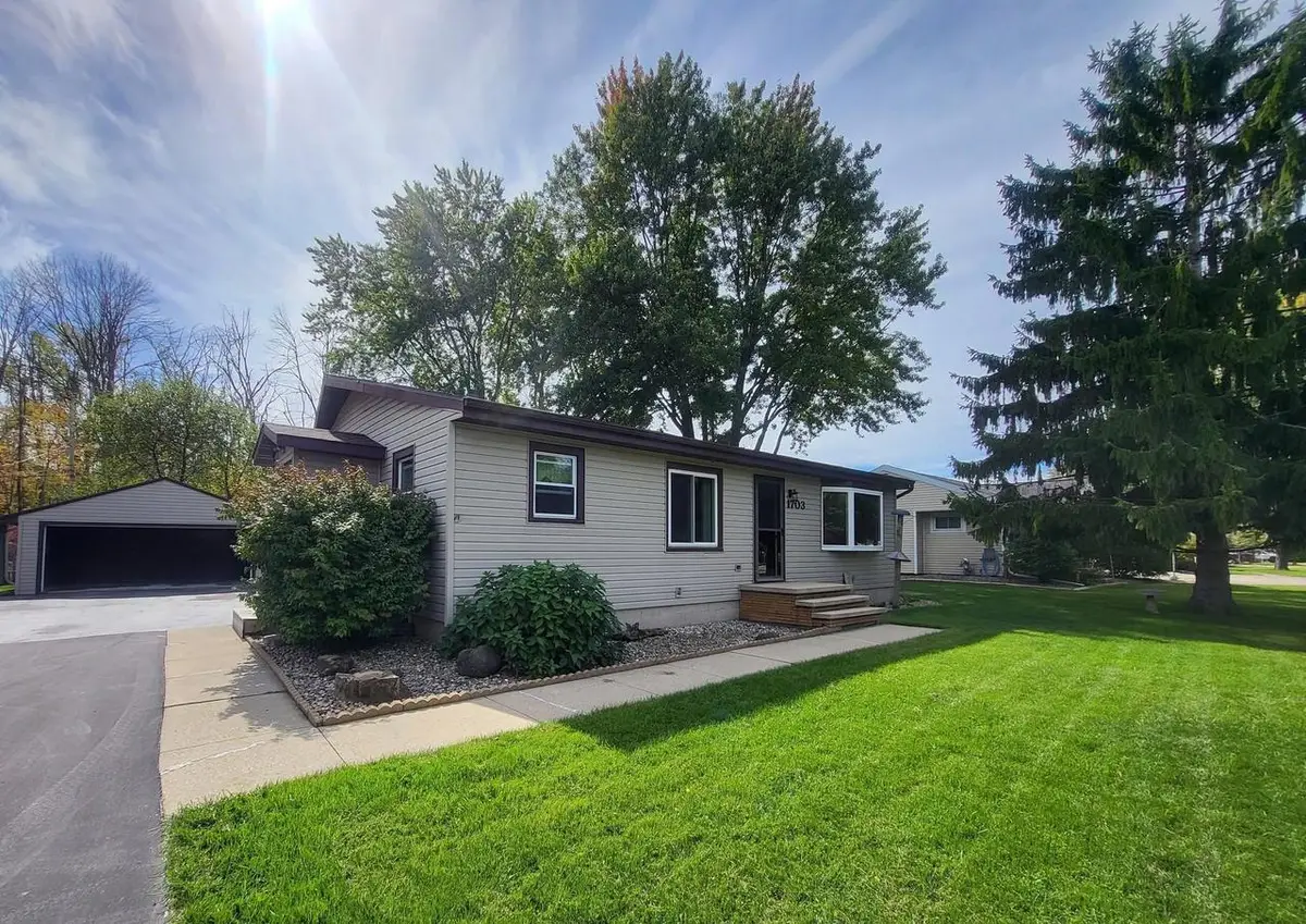 1703 PLANK ROAD, Menasha, WI 54952 - #1