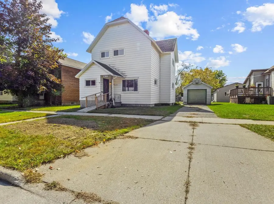 817 TERRACE AVENUE, Marinette, WI 54143 - #2