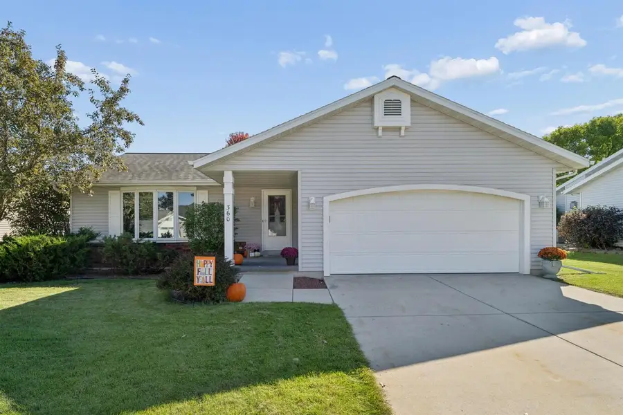 360 WILLSHER DRIVE, Fond Du Lac, WI 54935 - #2