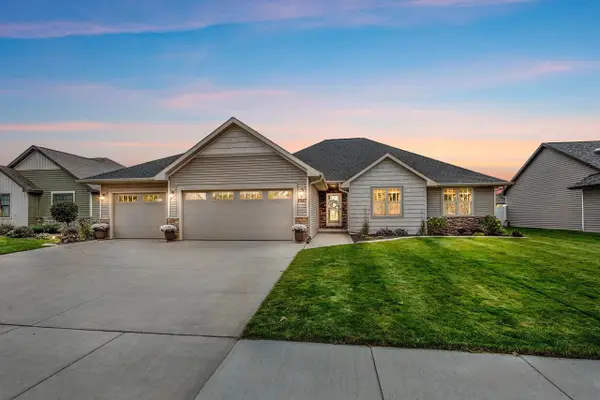 2927 GARDENIA DRIVE, Appleton, WI 54913